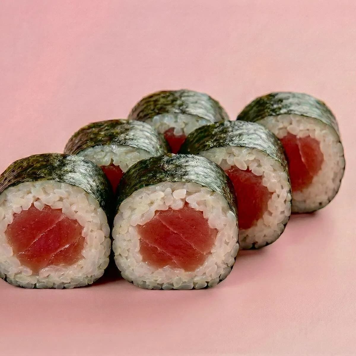 Маки с тунцом